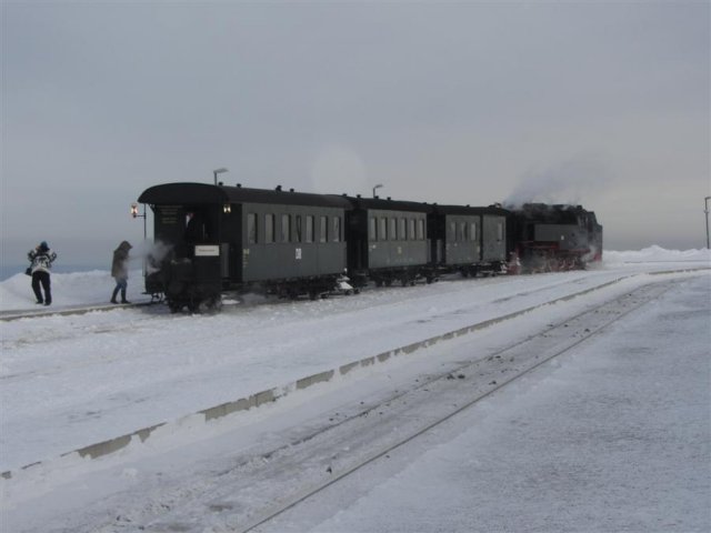 074